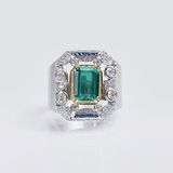 A Highquality Diamond Ring with Colombian Emerald