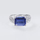 A Tanzanite Diamond Ring