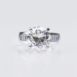 An extraordinary highcarat Solitaire Diamond Ring - image 1