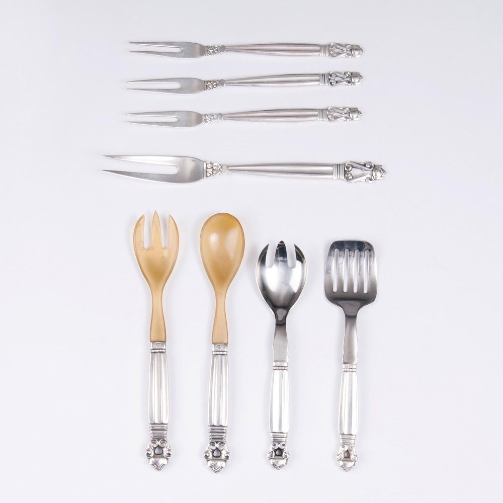 A Set of 6 Serving Forks and 1 Salad Cutlery Set 'Acorn'