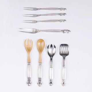 A Set of 6 Serving Forks and 1 Salad Cutlery Set 'Acorn'