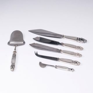 A Set of Serving Knifes 'Acorn'