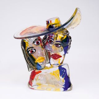 A Glass Sculpture 'Uomo donna con cappello - Omaggio à Picasso'