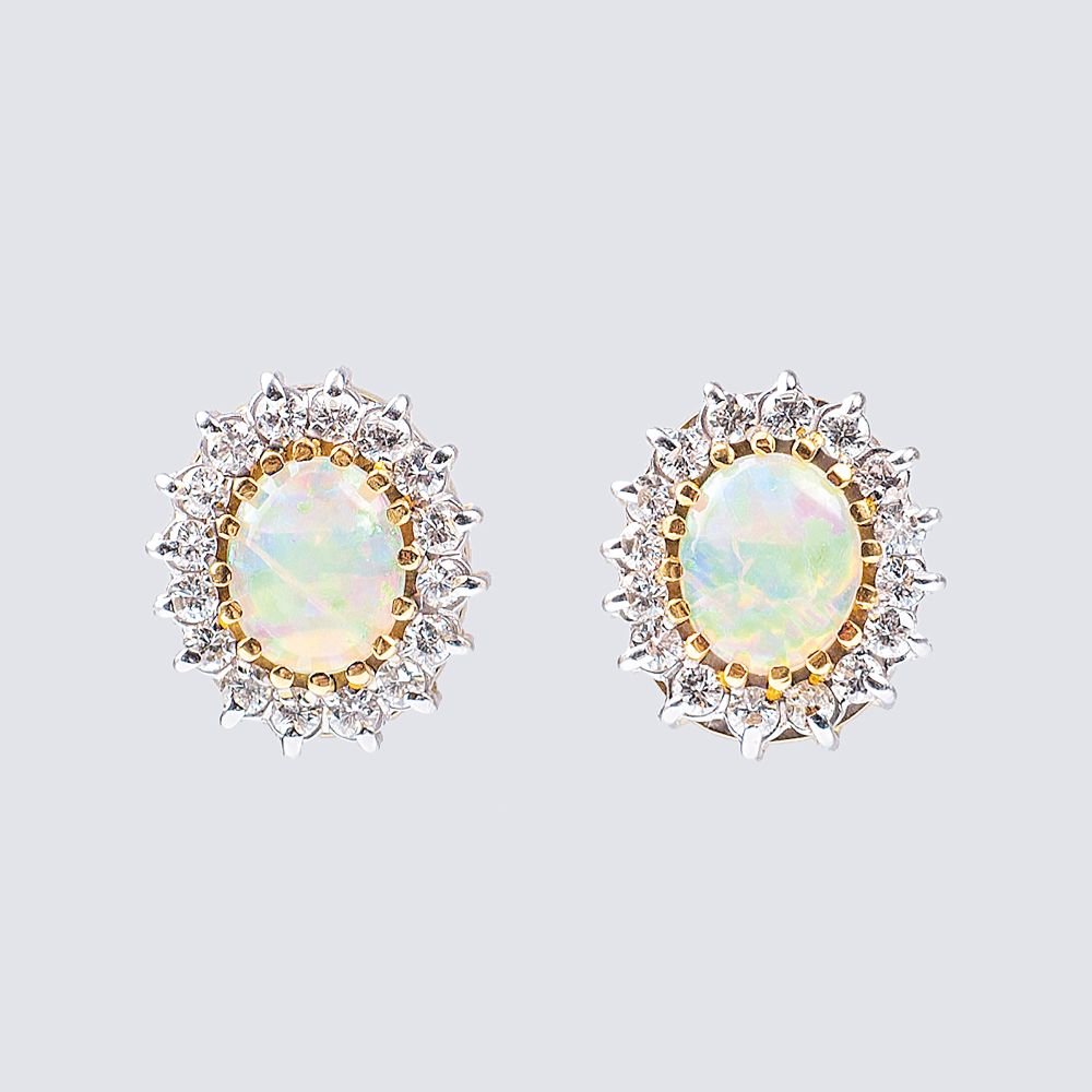 Paar Opal-Brillant-Ohrstecker Paar Opal-Brillant-Ohrstecker