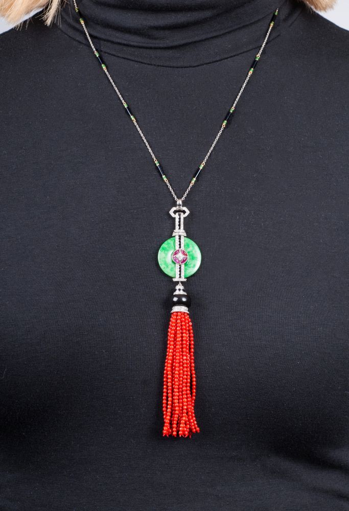 A long Art-déco Necklace with Coral Tassel - image 2