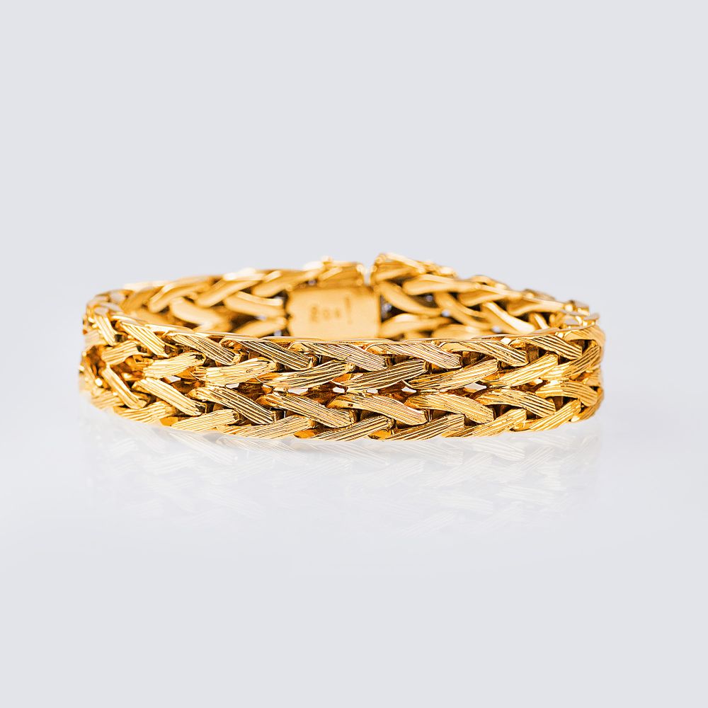 A Vintage Gold Bracelet