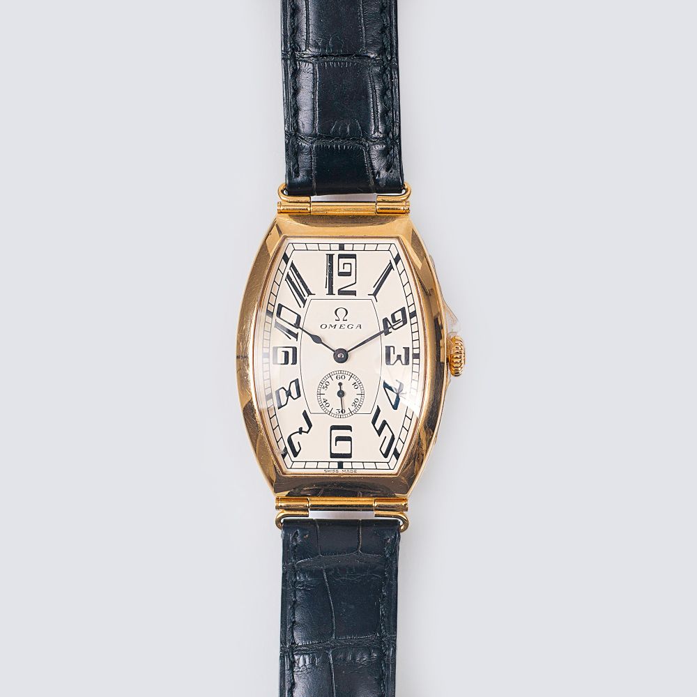 Limitierte Tonneau Herren-Armbanduhr 'The Petrograd Watch' in Roségold
