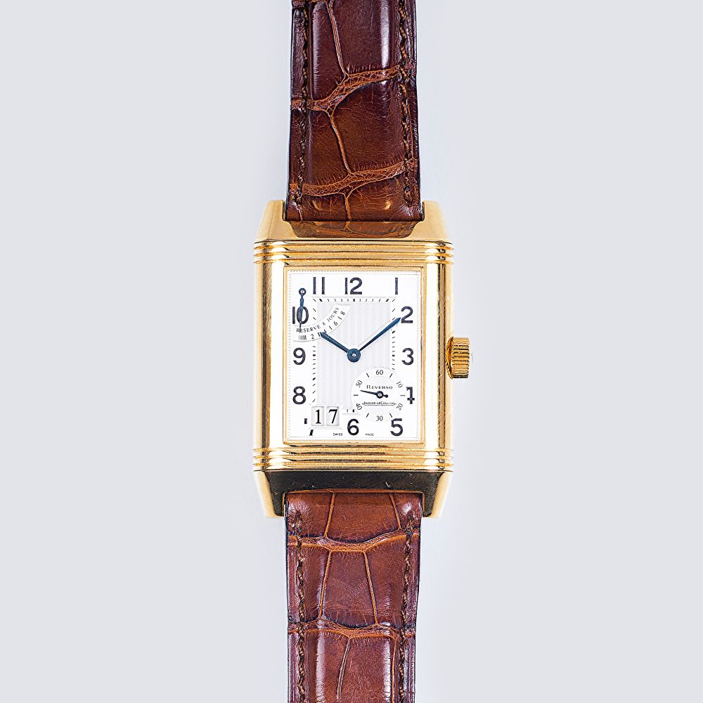 Jaeger-LeCoultre - A Gentlemen's Wristwatch 'Reverso' in Yellow gold with Date and Power Reserve A Gentlemen's Wristwatch 'Reverso' in Yellow gold with Date and Power Reserve