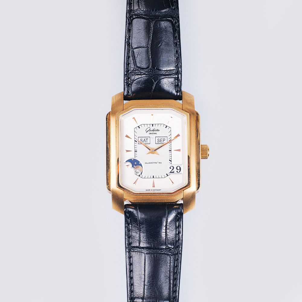 A Roségold Gentlemen's Wristwatch 'Senator Karree' with Perpetual Calendar