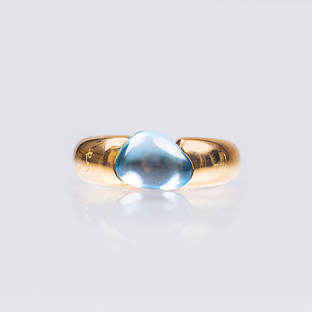 A Ring with Topaz 'M'ama non m'ama'