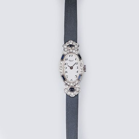 A Ladie's Gold Wristwatch 'Art Deco' with Diamonds