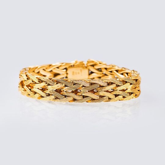 A Vintage Gold Bracelet