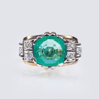 A Vintage Emerald Diamond Ring