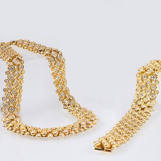 A Highcarat Diamond Necklace with matching bracelet