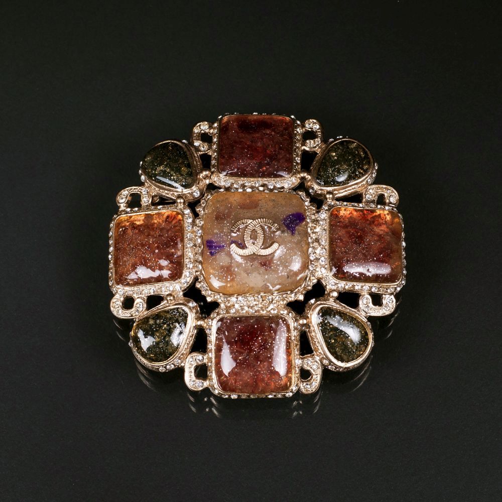 Chanel Strass And Gold Metal CC Brooch, 2020 Available For Immediate Sale  At Sotheby's