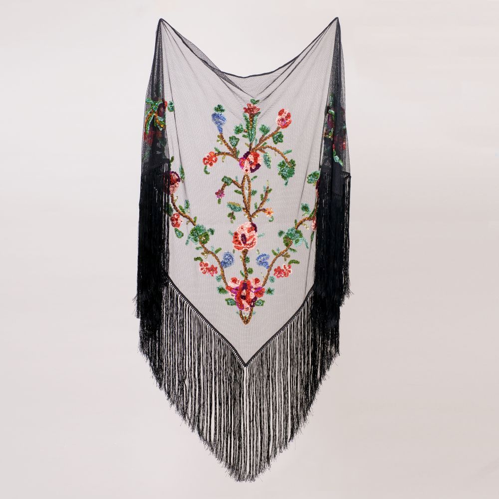 A Triangel Cloth with Flower Embroidery - image 2