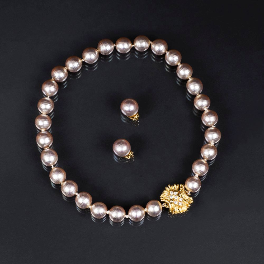 Faux Pearls Kette und Paar Ohrclips