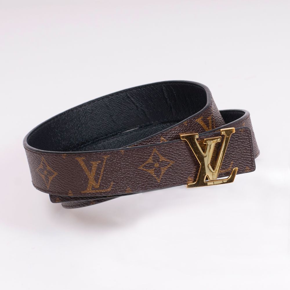 Louis Vuitton - A LV Mongoram Reversible Belt A LV Mongoram Reversible Belt