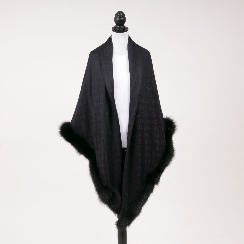 Monogramm Cape mit Pelzbesatz Schwarz