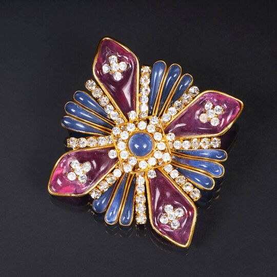 A multicoloured Gripoix Brooch 'French Lily'