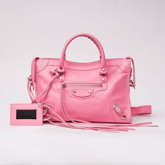 A Neo Classic Top Handle Bag Pink