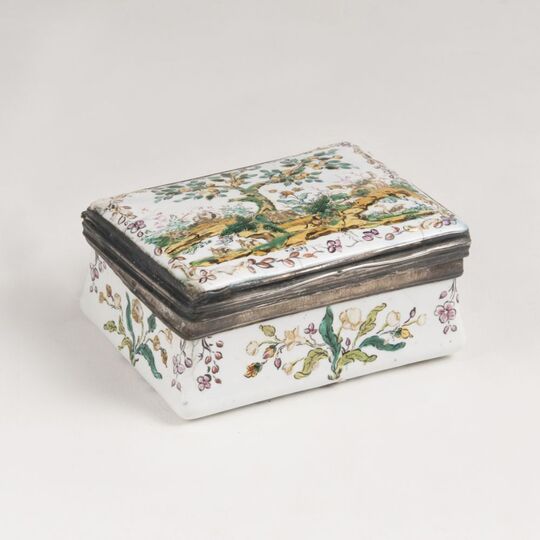 A Small Berlin Enamel Snuff Box with Landscape Decor