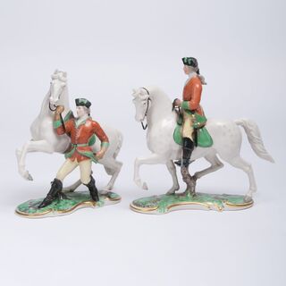Zwei Reiterfiguren aus der 'Nymphenburger Roten Jagd'
