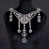 Grande Swarovski Collier-Brosche - Bild 1