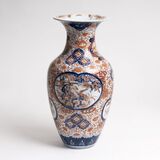 Grosse Imari-Vase mit Blumen und Vögeln - Bild 3