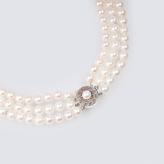 A Three-Row Pearl Necklace