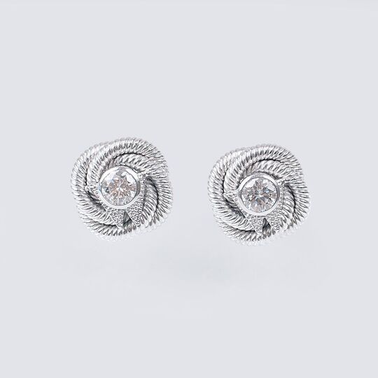 A Pair of Solitaire Diamond Earstuds