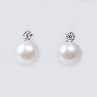 A Pair of Pearl Diamond Earrings