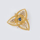 A Vintage Diamond Sapphire Brooch 'Triangle Knot'