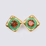 A Pair of Vintage Citrine Chrysopras Earclips - image 1
