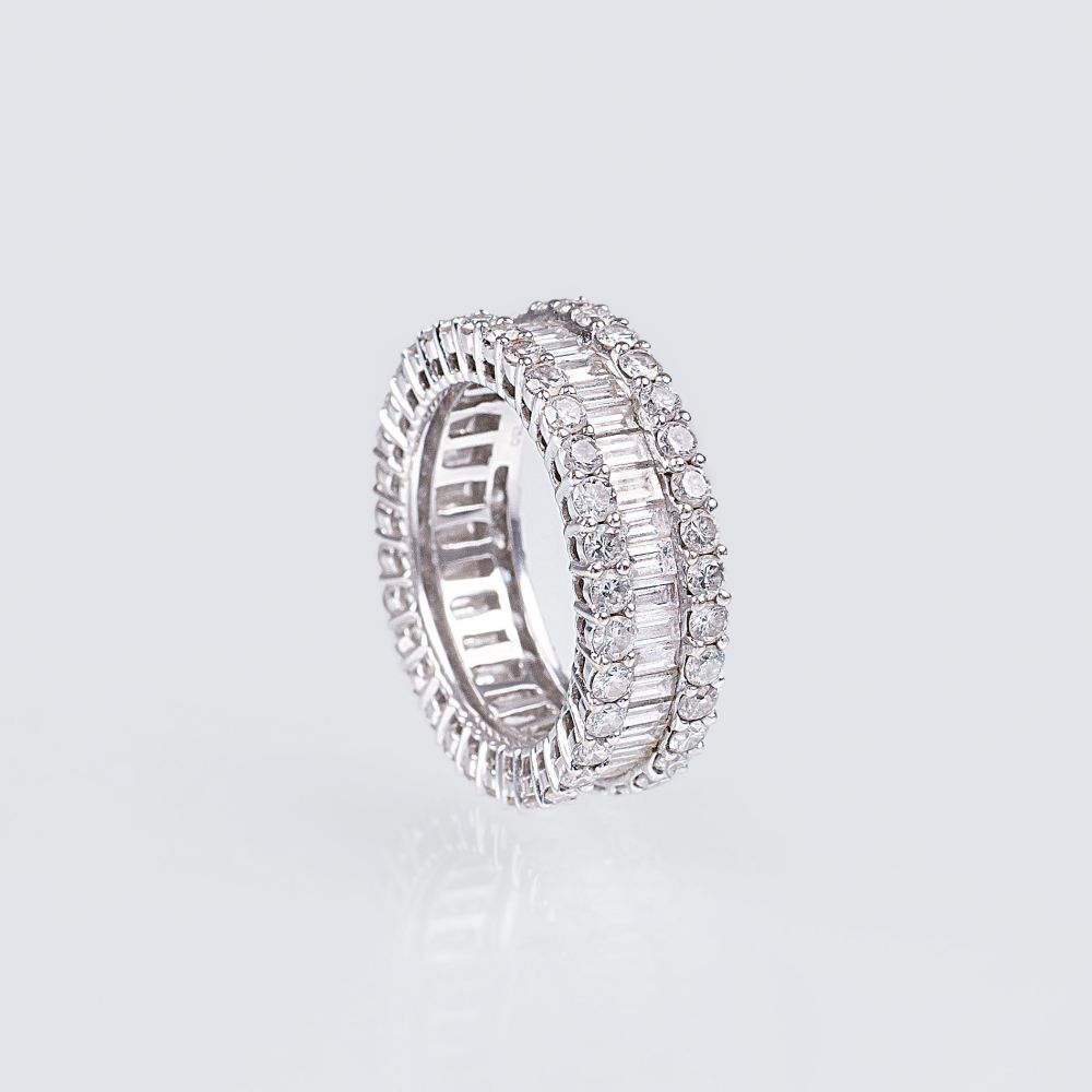 A Memory Diamond Ring in Baguette-Cut