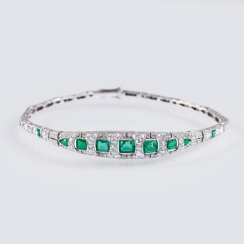 Hochfeines Art-déco Smaragd-Diamant-Armband - Bild 2