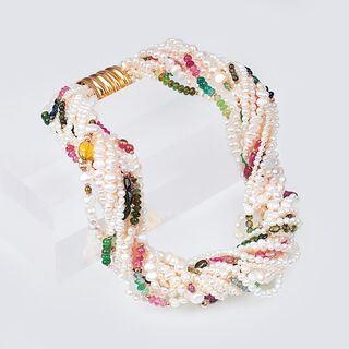 A Pearl-Tourmaline Necklace