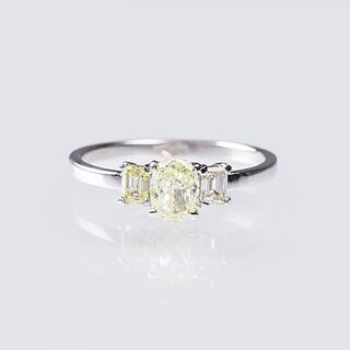 Fancy Diamant-Ring
