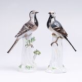 Paar Vögel 'Bachstelzen auf Stamm' - Bild 1