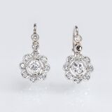 A Pair of petite Diamond Earpendants