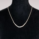 A Natural Pearl Necklace - image 3