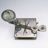A Astronomical Planetary Clock - image 4