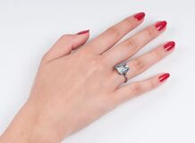 An Art-déco Aquamarine Ring with Rosecut Diamonds - image 2