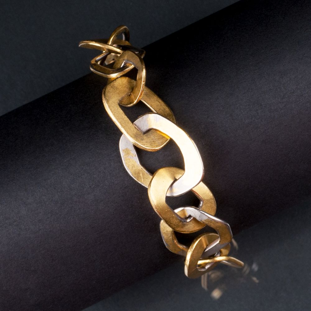 A modern bicolour gold bracelet - image 3