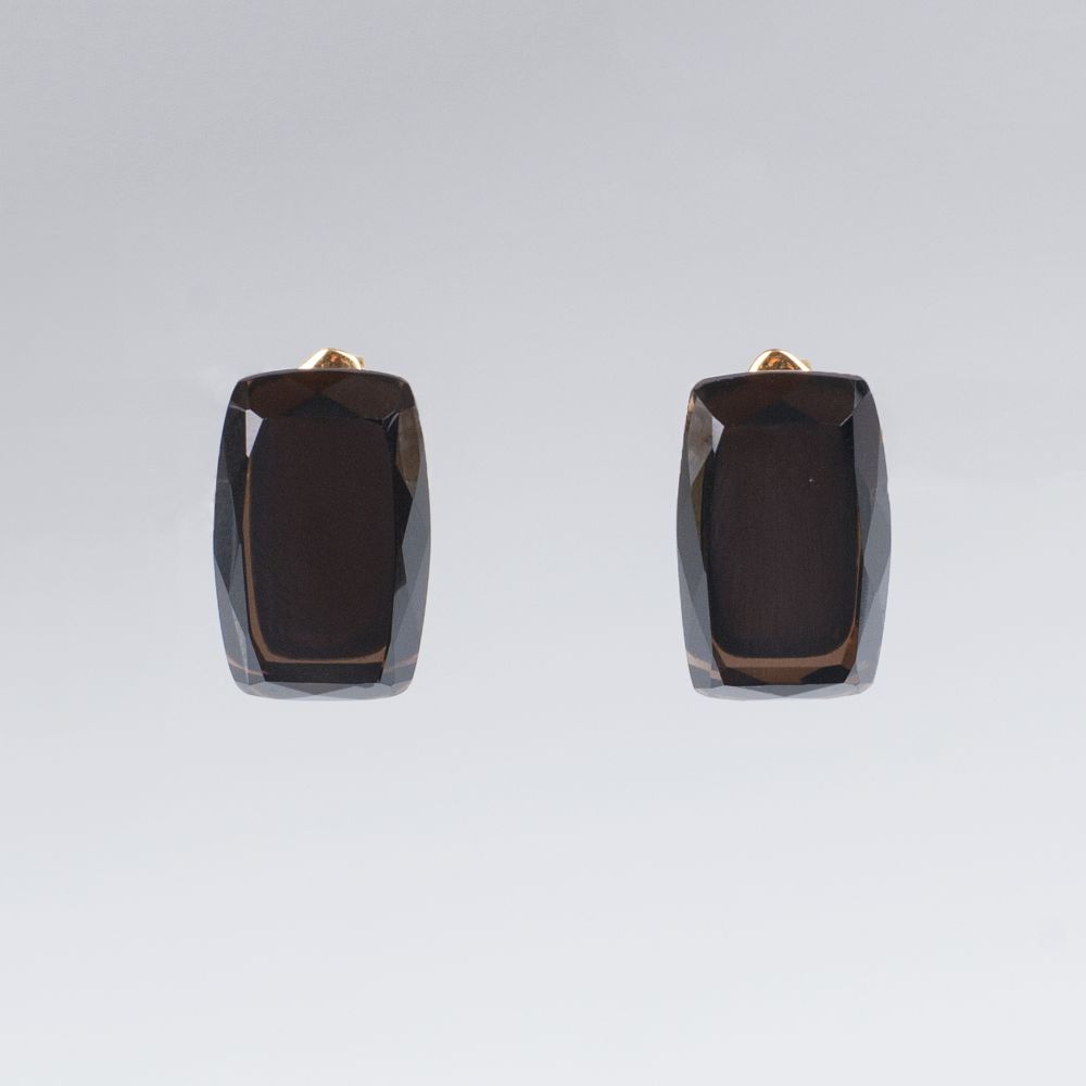 A Pair of Smoky Quartz Earstuds - image 3