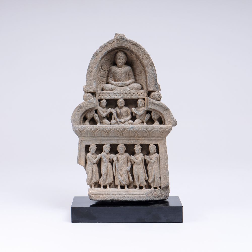 Stupa-Ziergiebel Stupa-Ziergiebel
