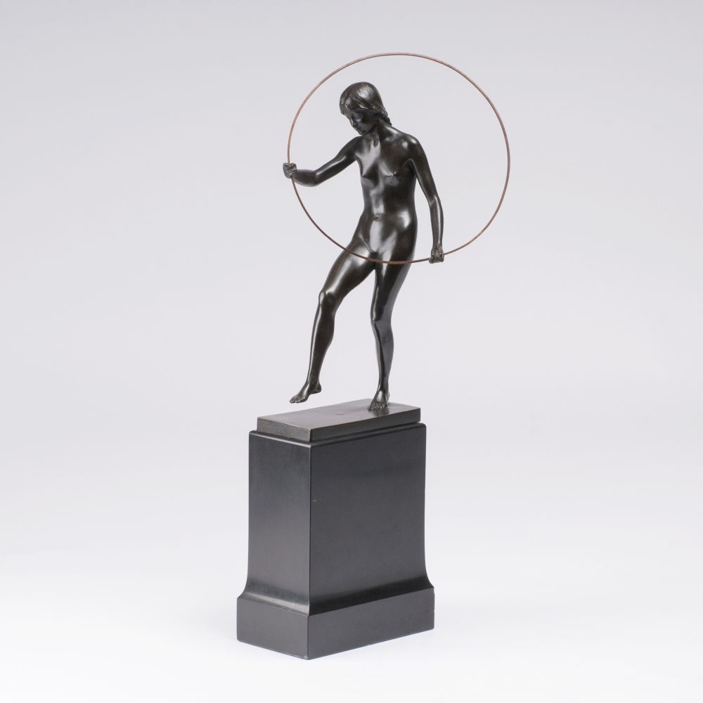 Arthur Wilhelm Otto Lewin-Funcke - Female hoop player Female hoop player