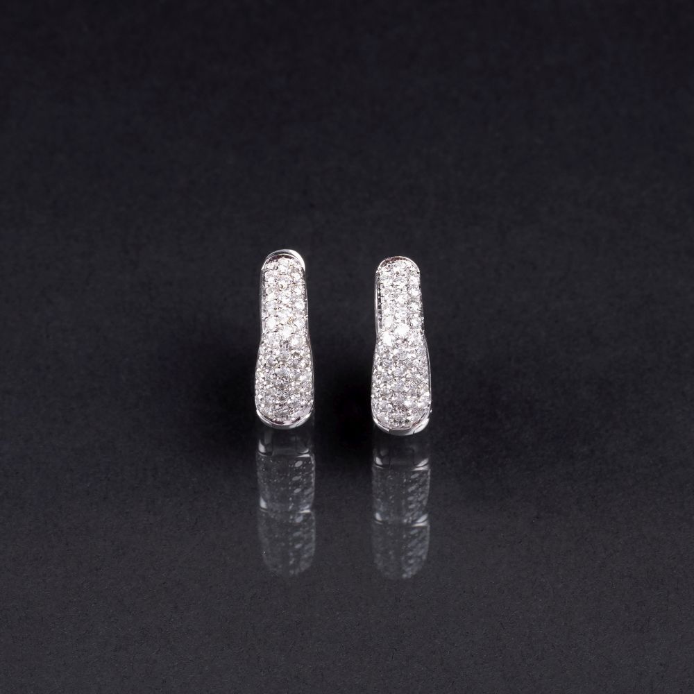 Juwelier Wempe - A Pair of Diamond Earrings A Pair of Diamond Earrings