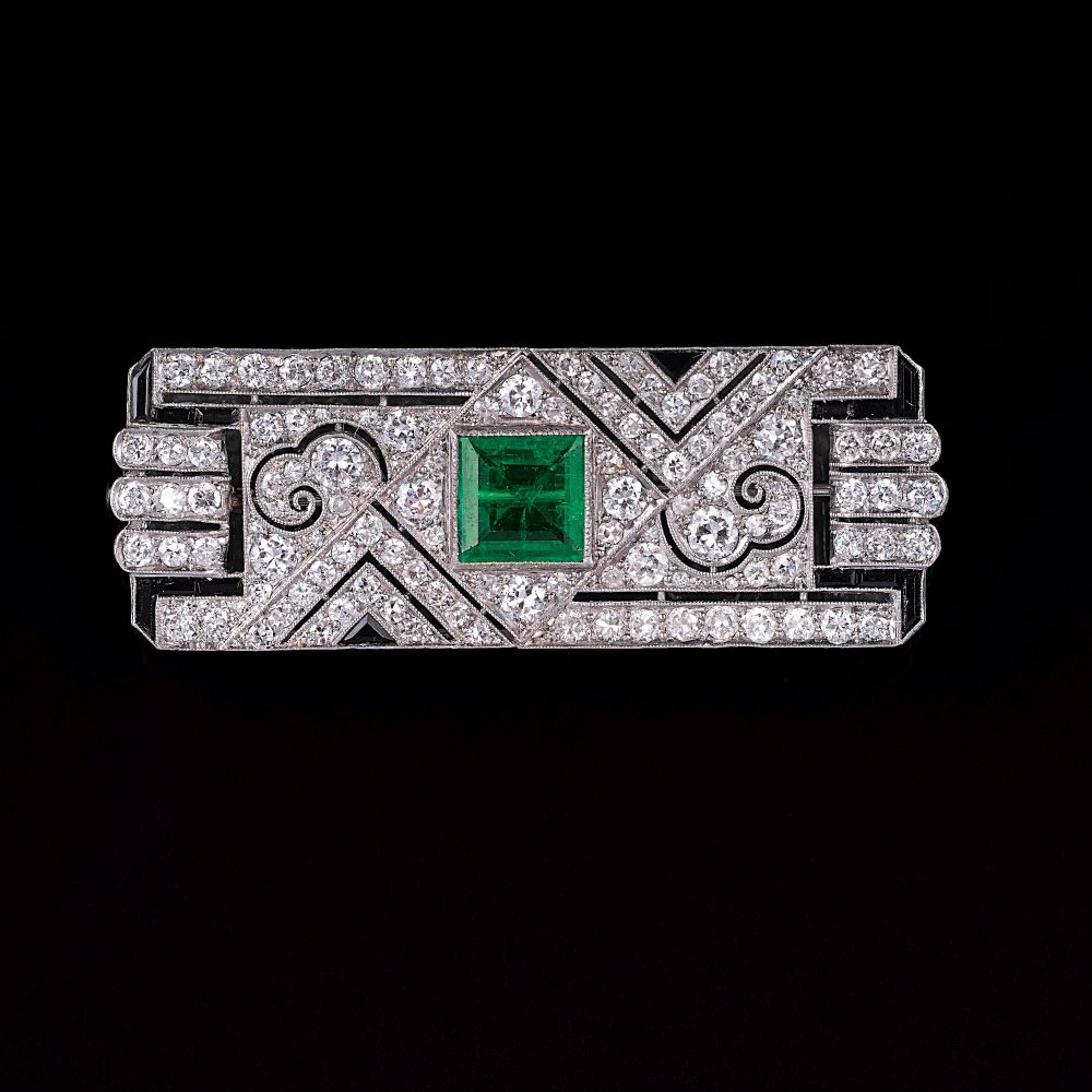 Art-déco Diamant-Brosche mit Smaragd Art-déco Diamant-Brosche mit Smaragd