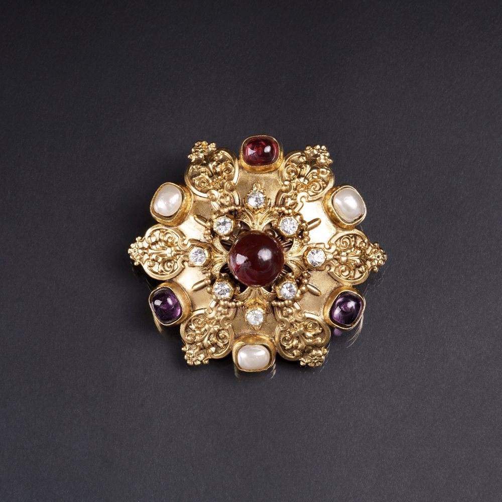 A Large Goossens Brooch